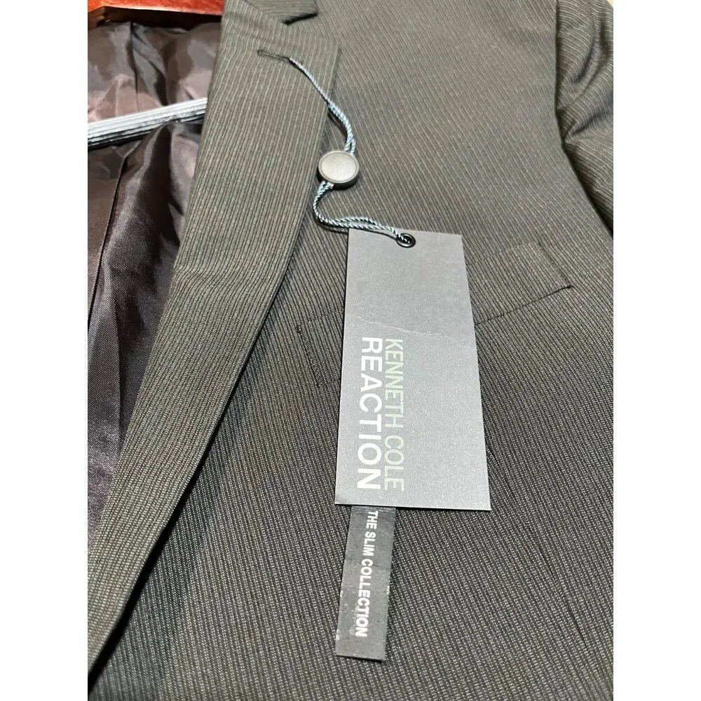 Kenneth Cole Reaction Suit 42S W35 Brown Pinstripe LR5502 20-312051 Slim NWT